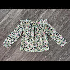 Jacadi Girls liberty print Blouse Size 5 (runs small VERY GOOD!